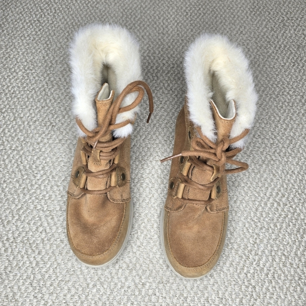 Sorel Brown Suede Boots with Fur Trim